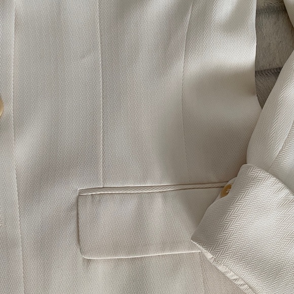 Vintage Y2K Women's striatum & Iseut Cream Blazer! Size 11 - Picture 14 of 14